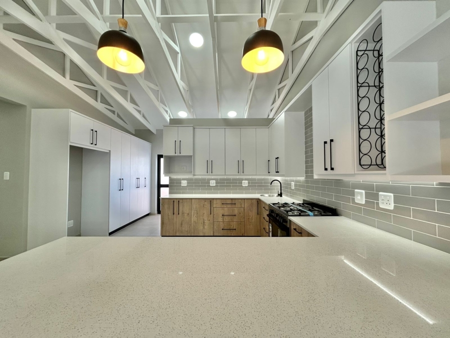 3 Bedroom Property for Sale in Fountains Estate Eastern Cape